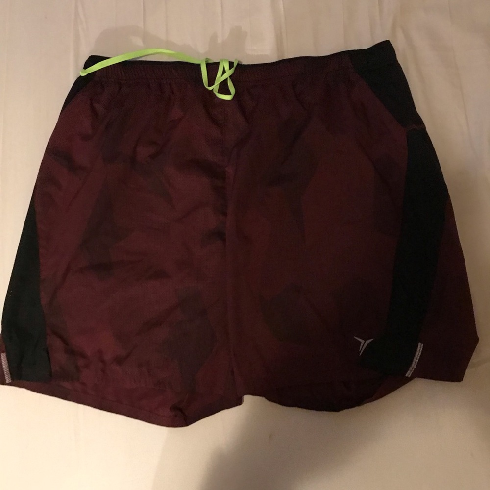 Running shorts